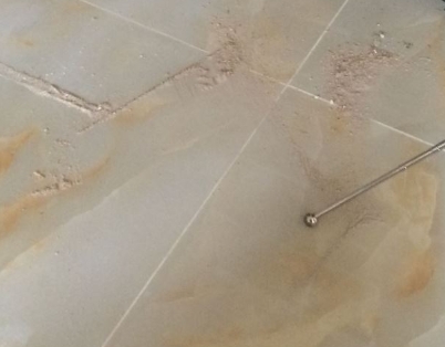 浔阳瓷砖空鼓维修公司分享粘合剂选择不当在瓷砖铺贴过程中可能导致以下问题